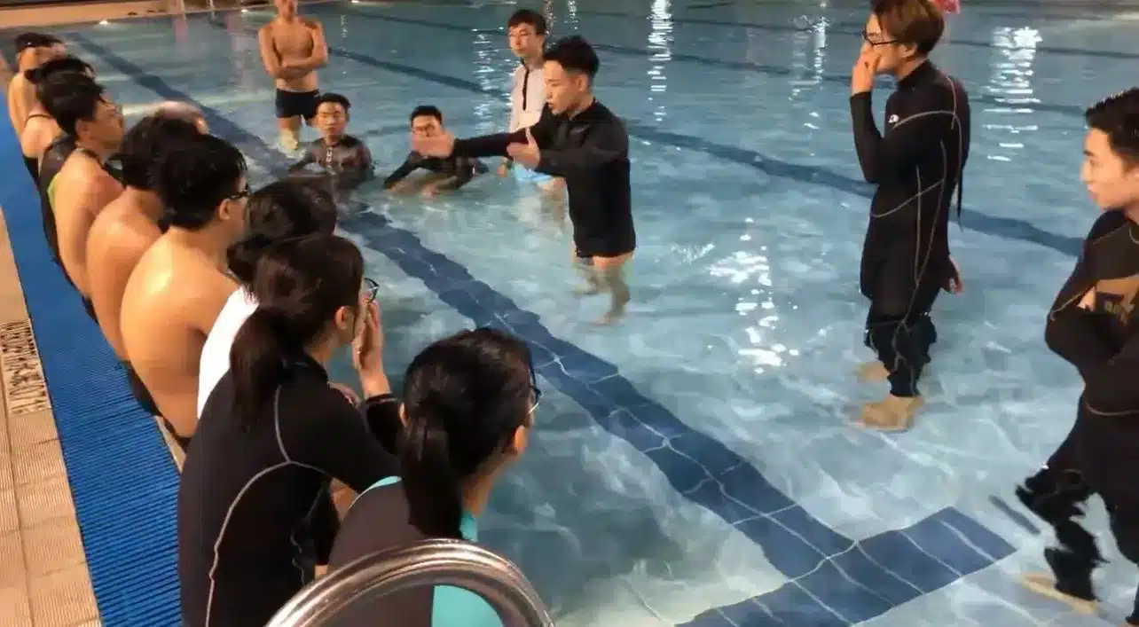 3hongkong-adult-swimming-class-ocean-coach-training--swim-club