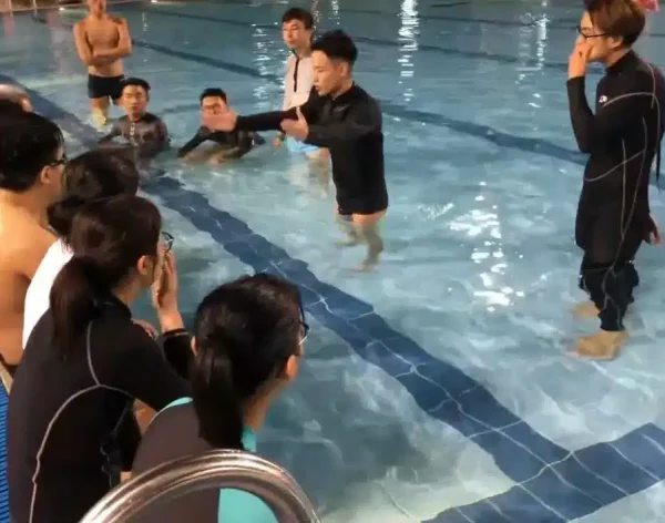 3hongkong-adult-swimming-class-ocean-coach-training--swim-club